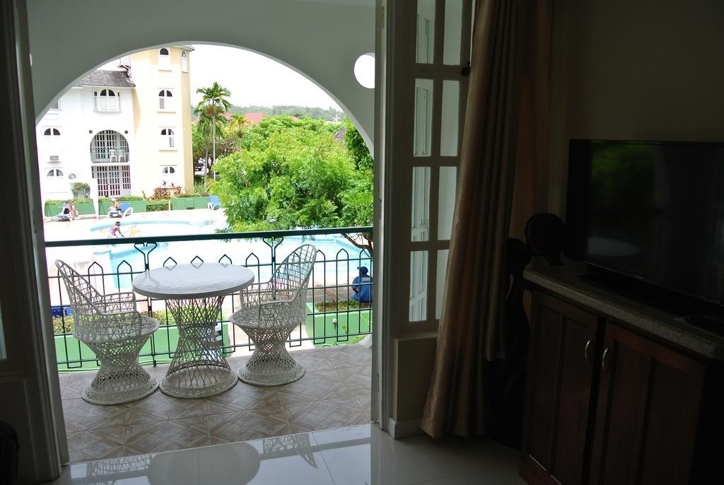 Beach One Bedroom Suite 13 Ocho Rios Luaran gambar